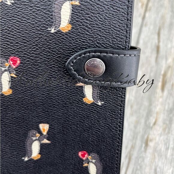 Coach Boxed Notebook & Pencil Case Set With Penguin Print Leather Bag Purse - Picture 4 of 9